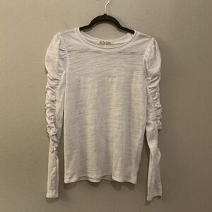 We The Free White Long Sleeve Top with Ruched Detail sleeves like new small